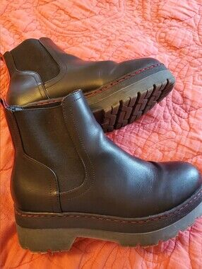 MIA Black Leather Chelsea Platform Boots with Red Stitching